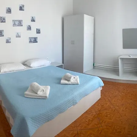 アパート Alex House カヴァラ