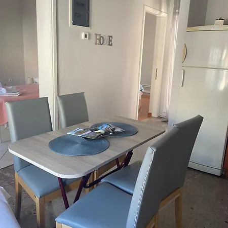 Alex House カヴァラ